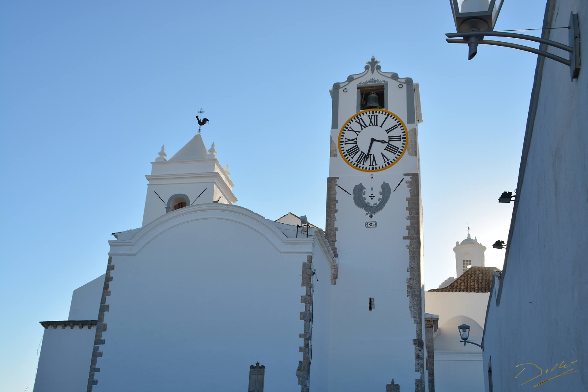 Petite église typique en Algarve